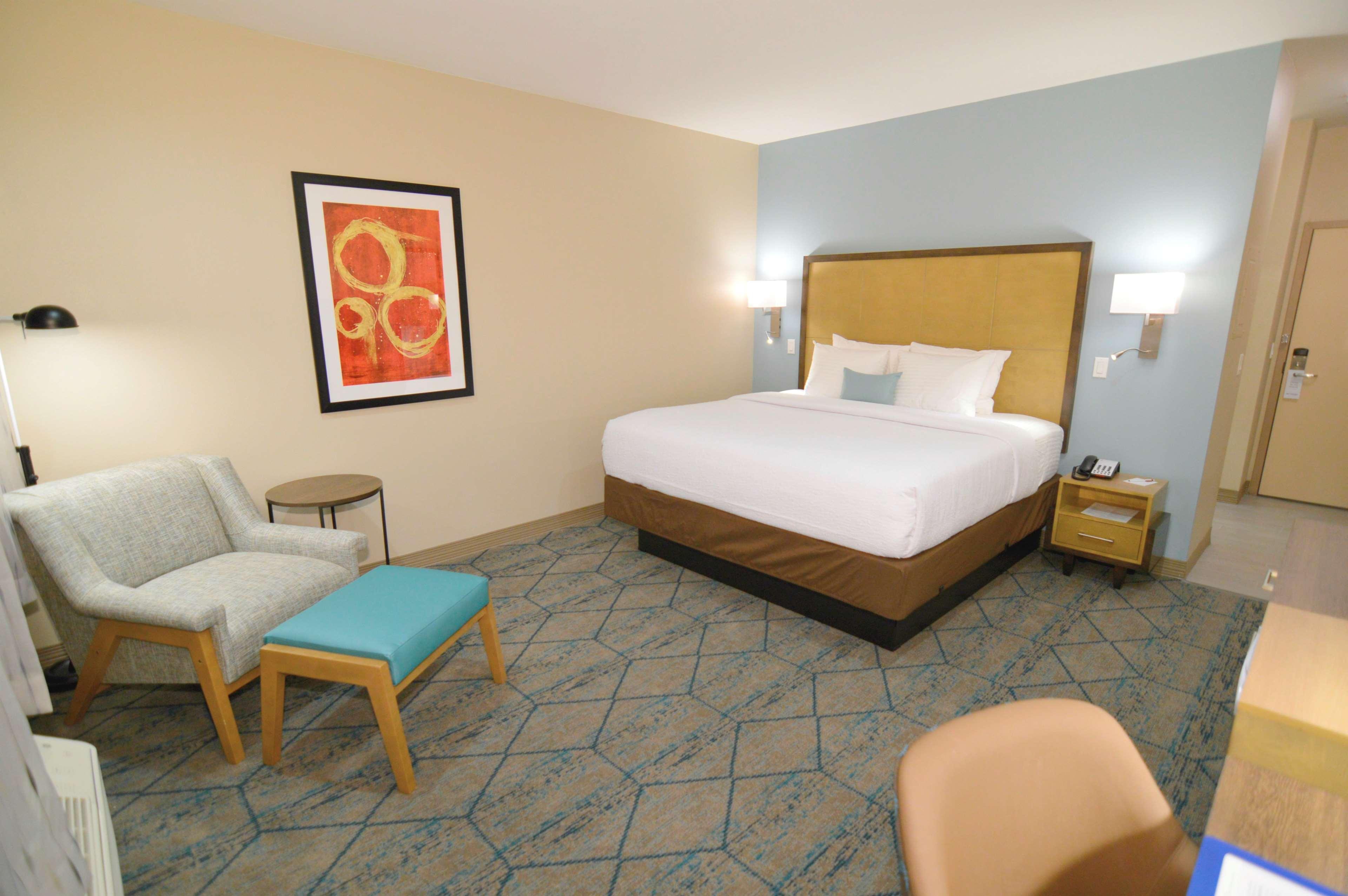 Best Western Plus Pleasanton Hotel Eksteriør bilde