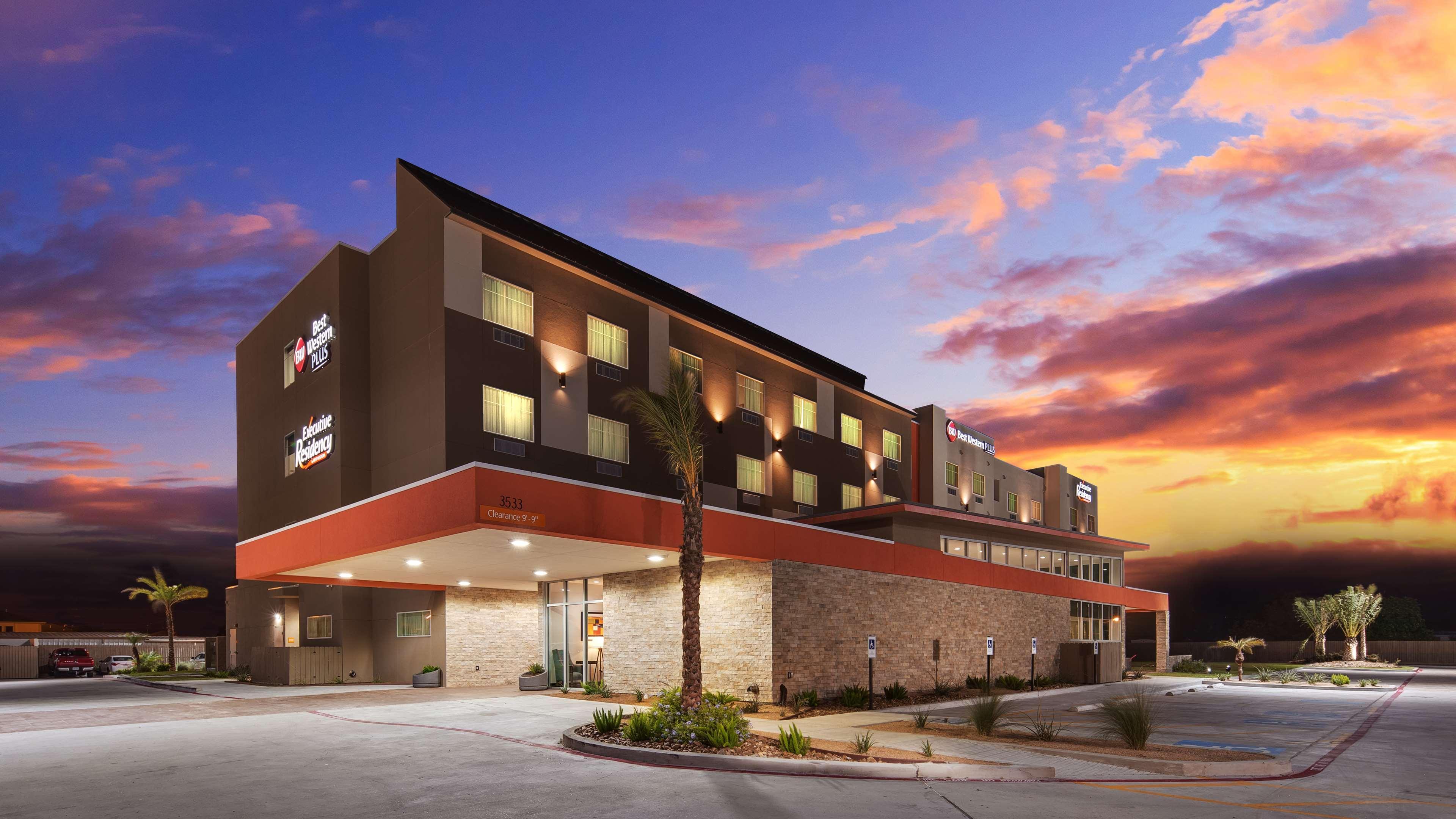 Best Western Plus Pleasanton Hotel Eksteriør bilde