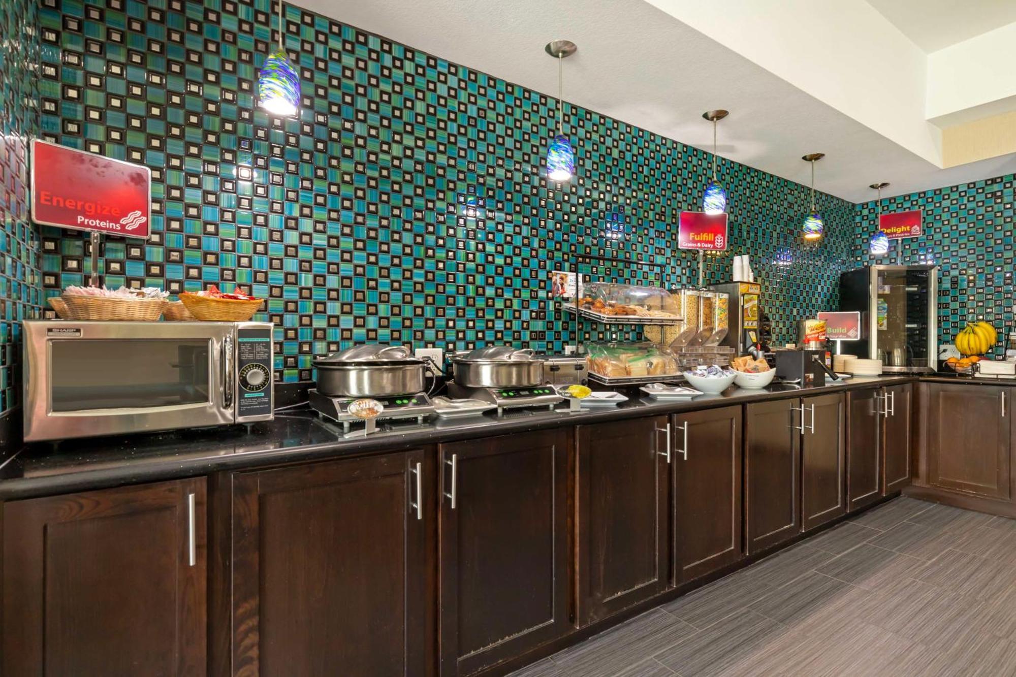 Best Western Plus Pleasanton Hotel Eksteriør bilde